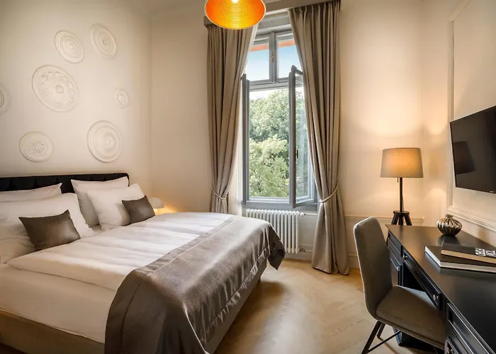 Imperial - By Liburnia & Ξενοδοχείο 4*