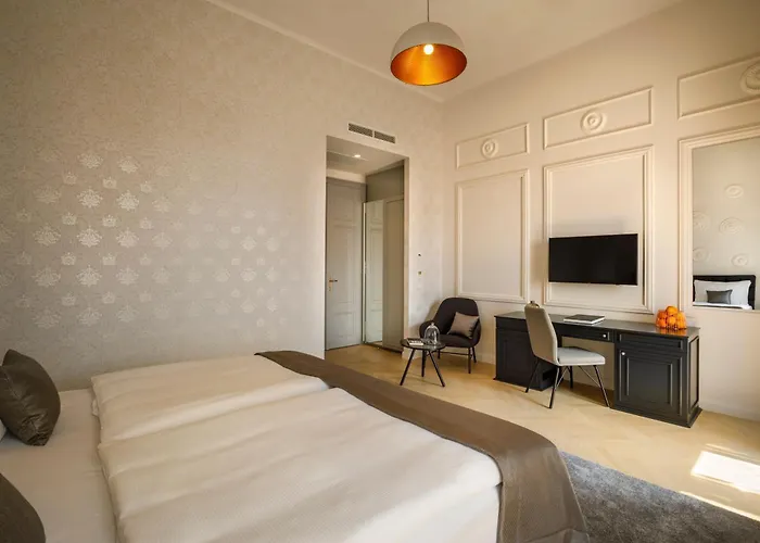 Ξενοδοχείο Imperial - By Liburnia & 4*